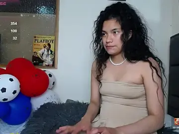 Stripchat Sex Cam of Julieta_Parker