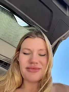 Stripchat Watch Live Sex Cams of justmilaa