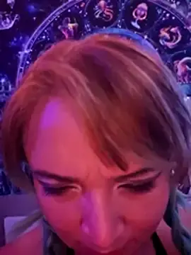 Stripchat Live Sex Cam of JinxyLena