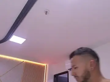 Stripchat Free Porn Cam of mister_miike
