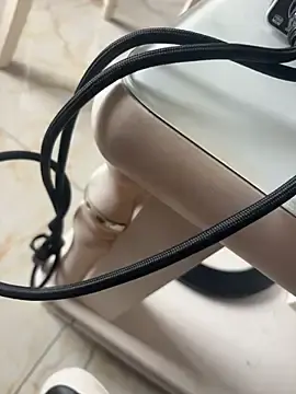 Stripchat Sex Cam of XIAOnaimao-001