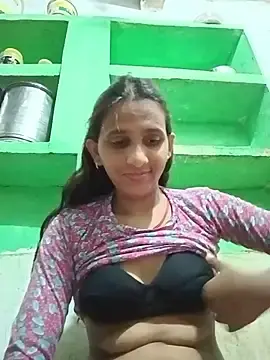Stripchat Free Live Porn of Baby__Shreya