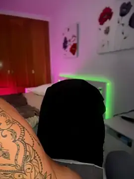 Stripchat Watch Live Sex Cams of NastyMilf_