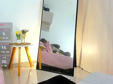 Stripchat Best live sex cam show of hollyprincess_2