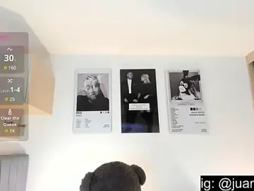 Stripchat Live Sex of hollyprincess_2