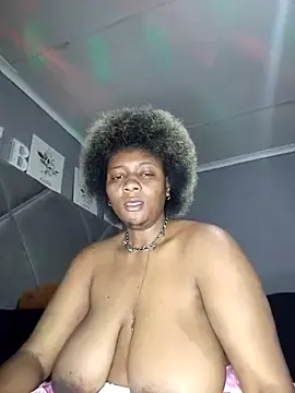 Stripchat Adult Webcams of CocoBootyyy