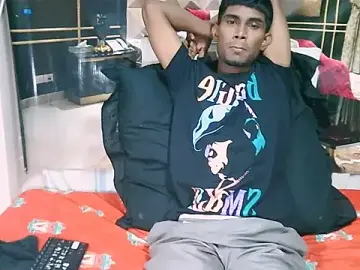 Stripchat Live Sex Cam of IndianThuggin