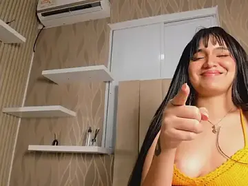 Stripchat Live Porn of NhoanBrunette