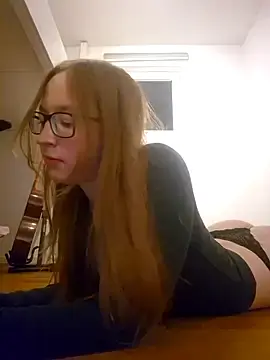 Stripchat Adult Video Chat of Freaky-Doll