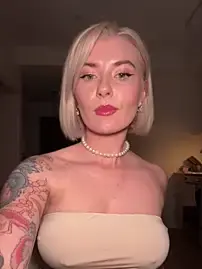 Stripchat Live Sex Cam of RitaNorth_star