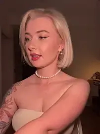 Stripchat Best Webcam of RitaNorth_star