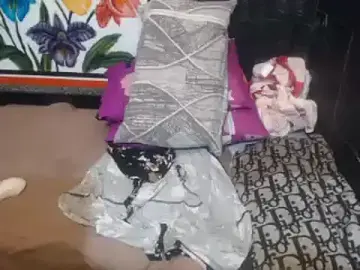 Stripchat Live Sex Cam of tsbrownmorena69