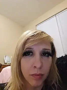 Stripchat Watch Live Sex Cams of AmethystFoxx