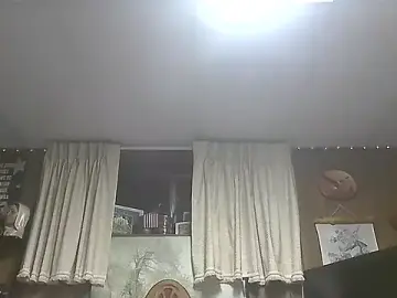 Stripchat Free Porn Cam of Makowboy