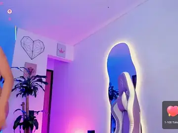 Stripchat Sex Cam of Pretty_Mariangel