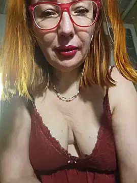Stripchat Live Sex of LybovNTV