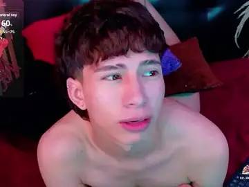 Stripchat Live Sex Cam of Kael_Prince