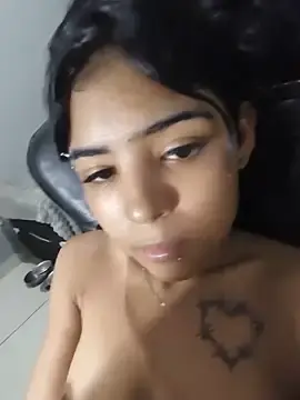 Stripchat Sex Cam of Livia_Diaz