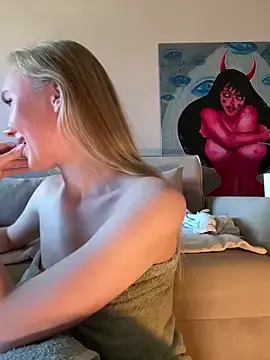 Stripchat Adult Webcams of MariaTull