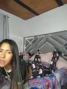 Stripchat Adult Webcam of VelvetRosss