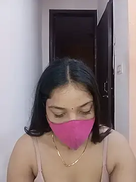 Stripchat Free Live Porn of Cute_Rakhi8