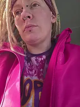 Stripchat Adult Webcams of PinkTheHawk