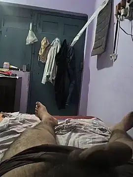 Stripchat Free Porn Cam of IndianDaddy0