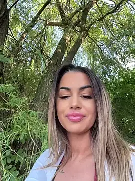 Stripchat Watch Live Sex Cams of KirstieVegas