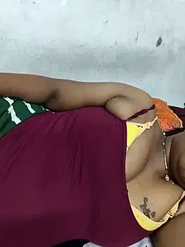 Stripchat Live Sex of MaaliiiPonuTamil