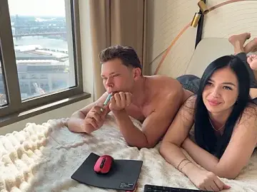 Stripchat Live Sex Cam of BestModelsDuo