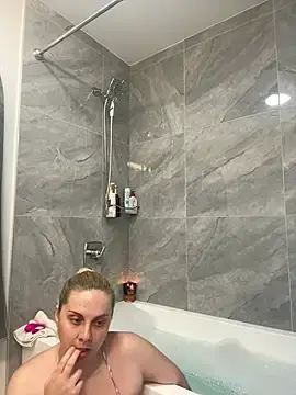 Stripchat Sex Cam of Laviora