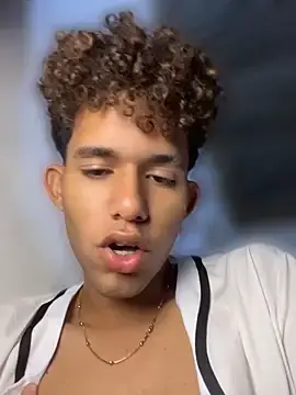 Stripchat Sex Cam of Stickmendez