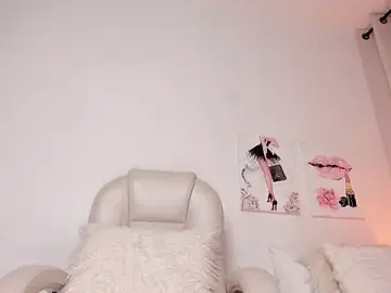 Stripchat Live Sex of ReynaLuxe