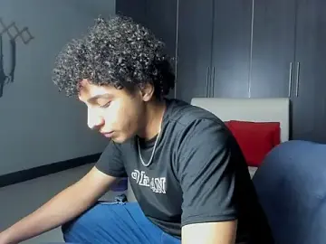Stripchat Live Porn of Sex_orgy01