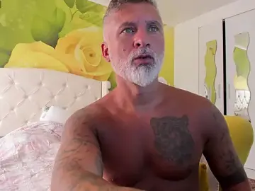 Stripchat Live Porn of BlowMyXXL