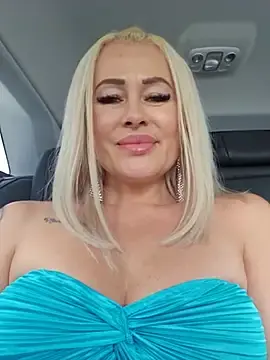 Stripchat Best Webcam of MILFBARBY