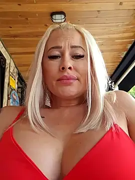 Stripchat Watch Live Sex Cams of MILFBARBY