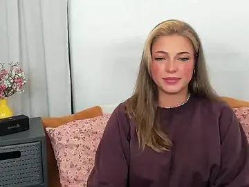 Stripchat Sex Chat of LilyBlondee