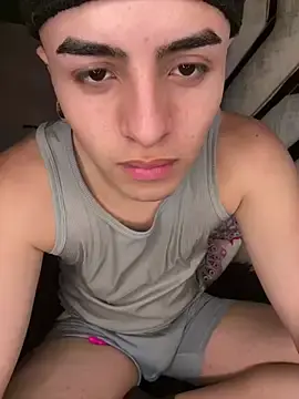 Stripchat Live Sex of KennyMcCormick_