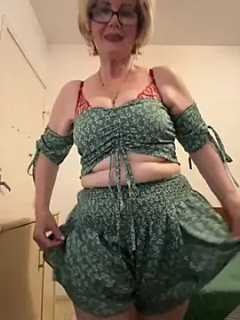 Stripchat Watch Live Sex Cams of AngelBlonda