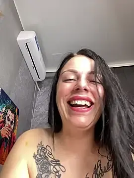 Stripchat Adult Webcam of Lola_Hale