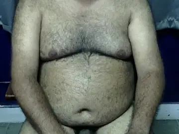 Stripchat Live Sex of hairysubcub_70