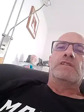 Stripchat Live Sex Cam of IchEinfachSo69