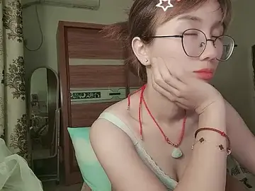 Stripchat Free Porn Cam of Lili_666
