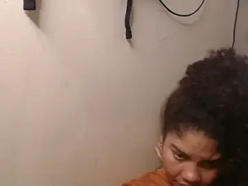 Stripchat Free Porn Cam of madelene