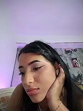 Stripchat Adult Webcam of SaharQamar