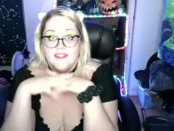 Stripchat Live Sex of Kinky_Witch
