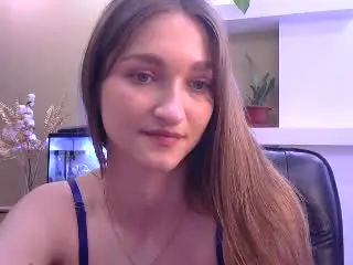 Xlovecam Live Sex Cam of MilaYanis