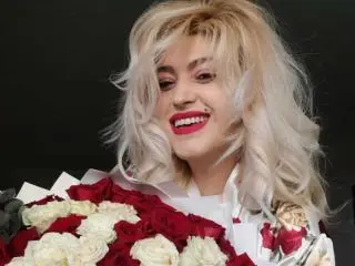 Xlovecam Live Sex of ElizabethRaegan