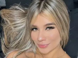 Xlovecam Watch Live Sex Cams of SashaPolet